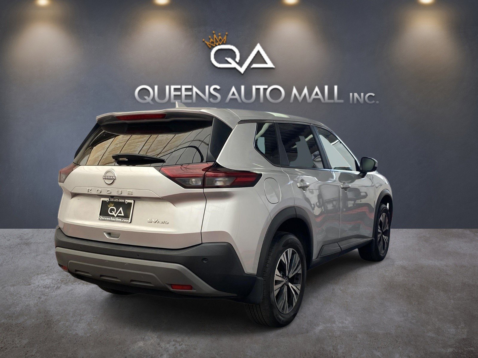 Used 2023 Nissan Rogue SV AWD/4WD image 6