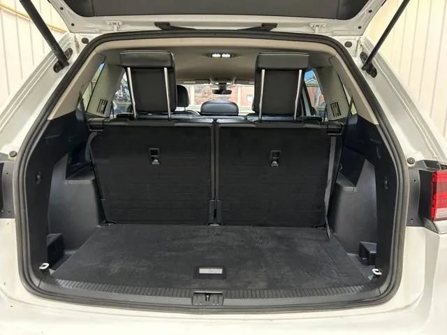 Used 2024 Volkswagen Atlas SE AWD/4WD image 15