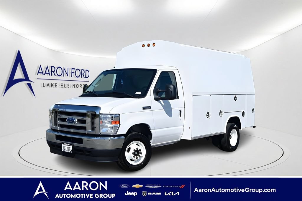 Used 2023 Ford E-350 and Econoline 350 Super Duty w/ Power Windows & Locks Group RWD image 1
