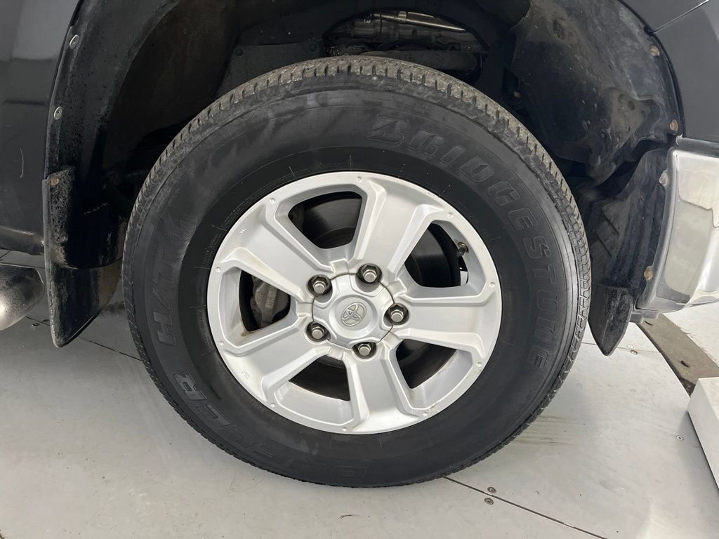 Used 2017 Toyota Tundra SR5 AWD/4WD image 17