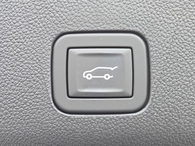 New 2026 GMC Yukon Denali w/ Advanced Technology Package AWD/4WD image 23