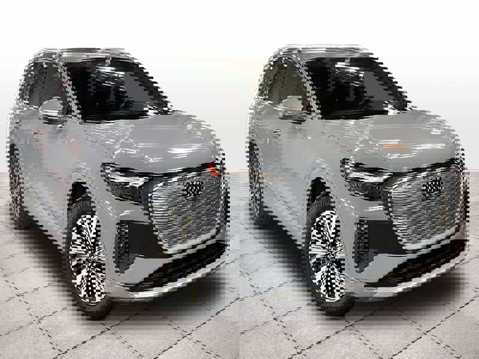 Used 2023 Audi Q4 e-tron Premium Plus w/ Premium Plus image 2