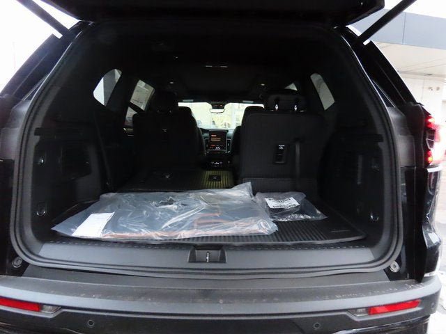 New 2026 GMC Acadia AT4 w/ Luxury Package AWD/4WD image 18