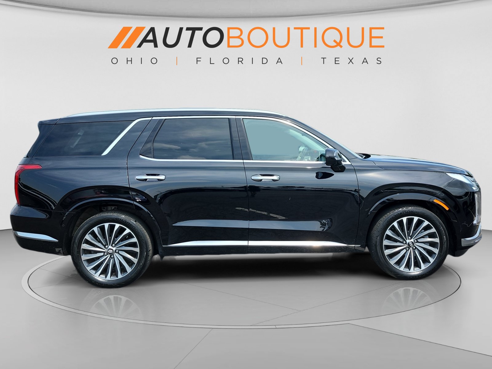 Used 2025 Hyundai Palisade Calligraphy AWD/4WD image 6
