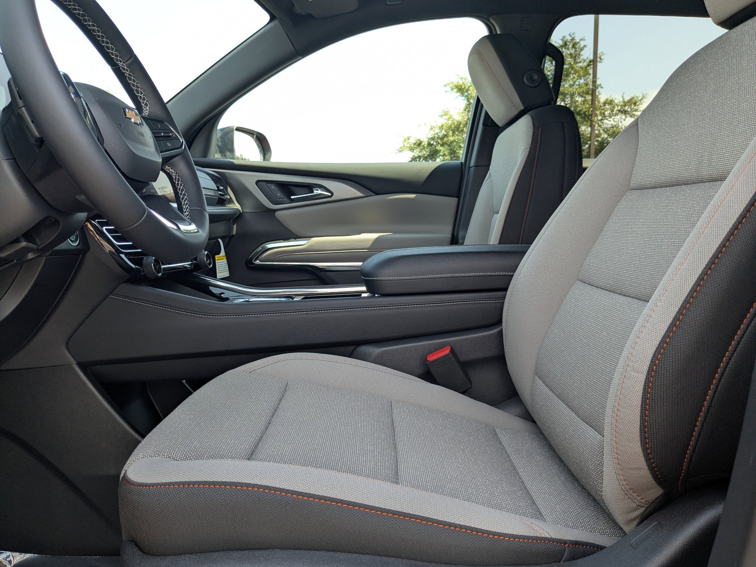 New 2026 Chevrolet Traverse LT image 16