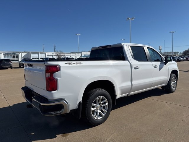 Used 2023 Chevrolet Silverado 1500 LT w/ Max Trailering Package image 3