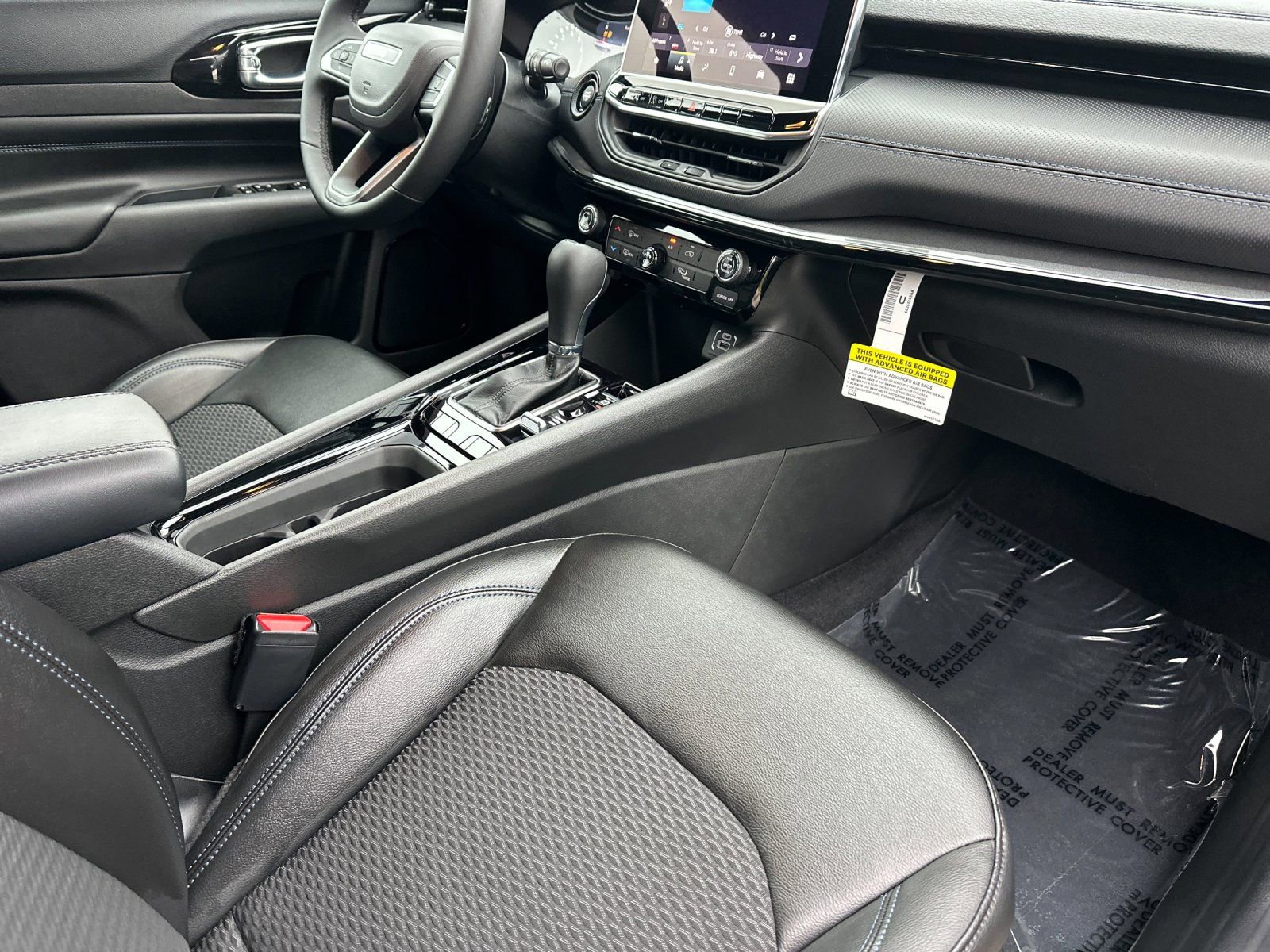 New 2026 Jeep Compass Latitude AWD/4WD image 15