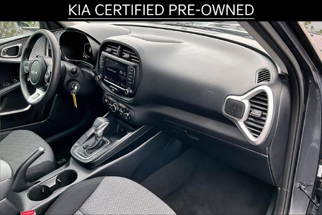 Certified 2023 Kia Soul LX w/ LX Technology Package FWD image 14