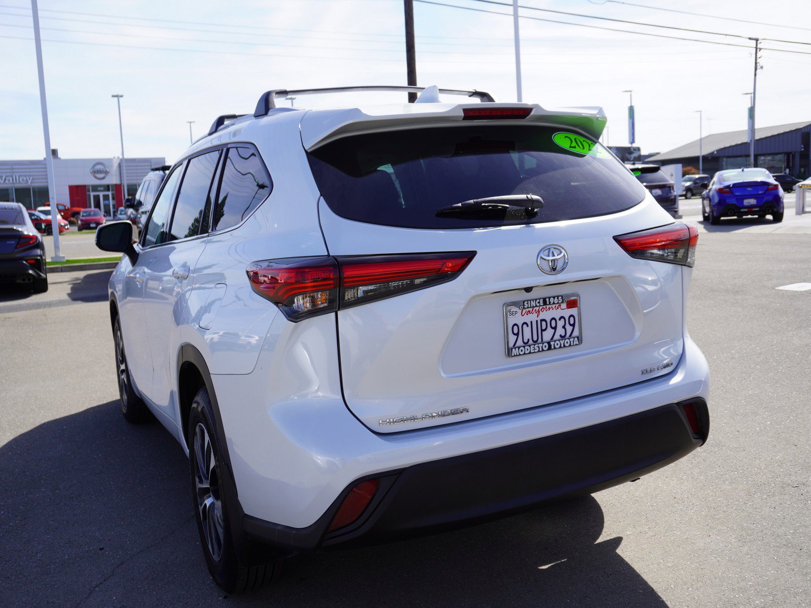 Used 2022 Toyota Highlander XLE image 8