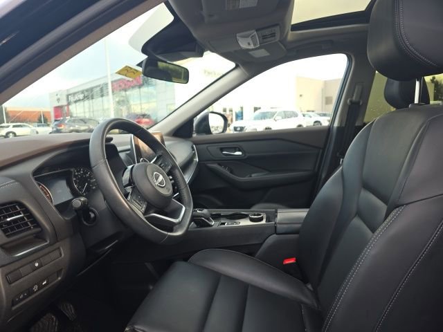 Certified 2023 Nissan Rogue SV w/ SV Premium B Package image 20