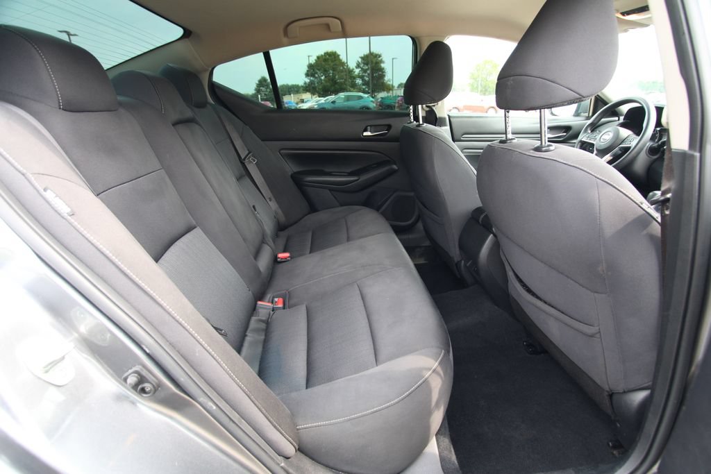 Used 2020 Nissan Altima 2.5 S FWD image 9