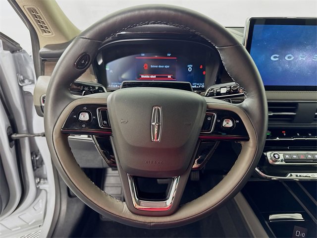 Used 2025 Lincoln Corsair Reserve w/ Equipment Group 202A image 16