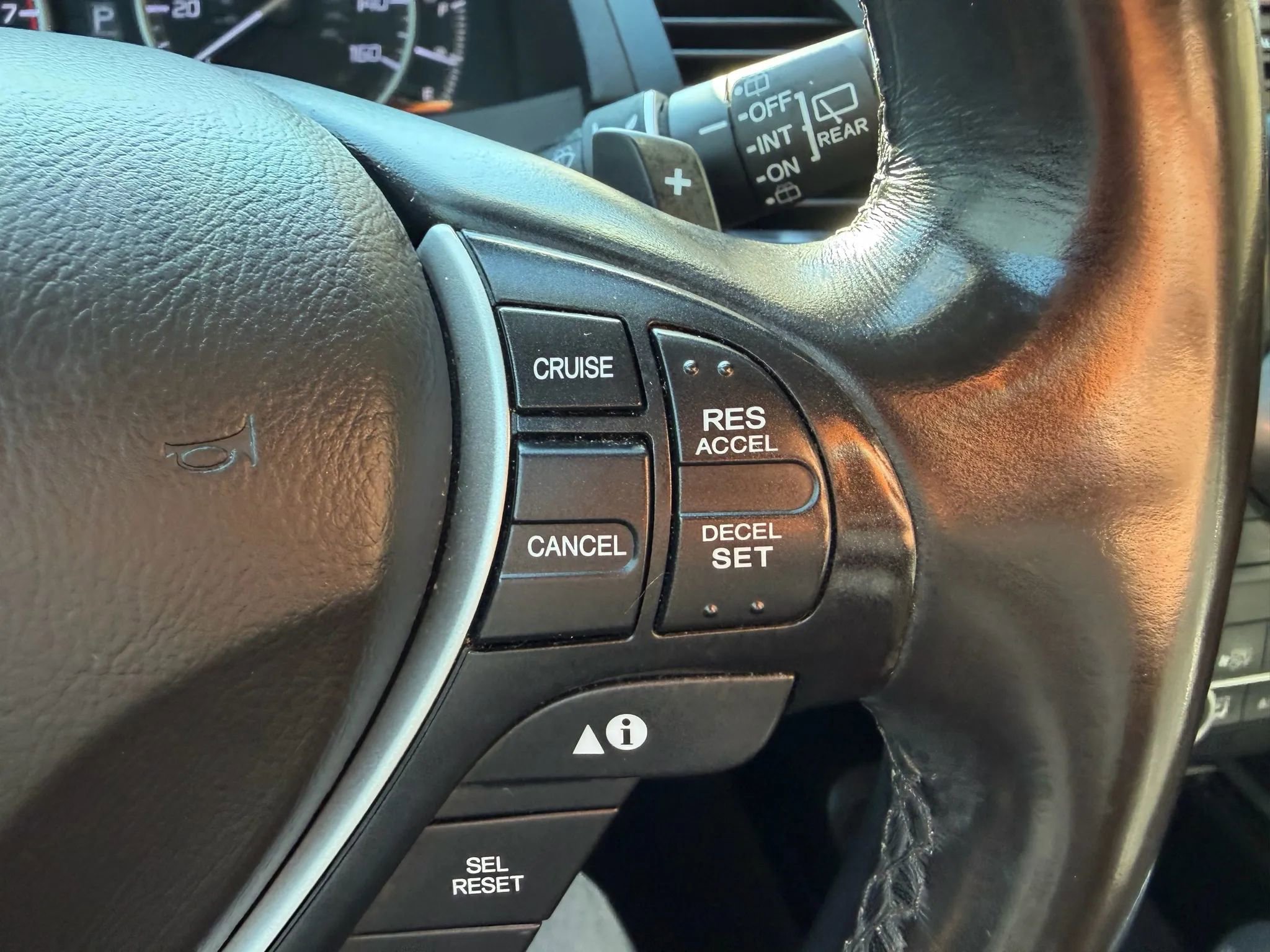 Used 2018 Acura RDX AWD image 15