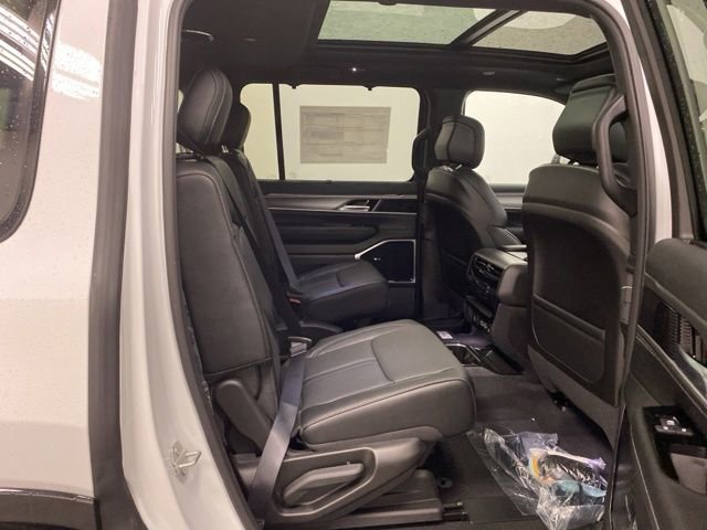 New 2026 Jeep Grand Wagoneer Limited image 28