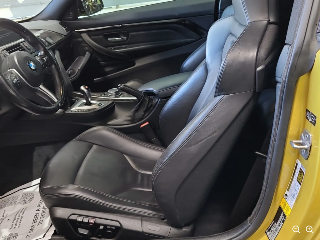 Used 2015 BMW M4 Coupe w/ Executive Package RWD image 8