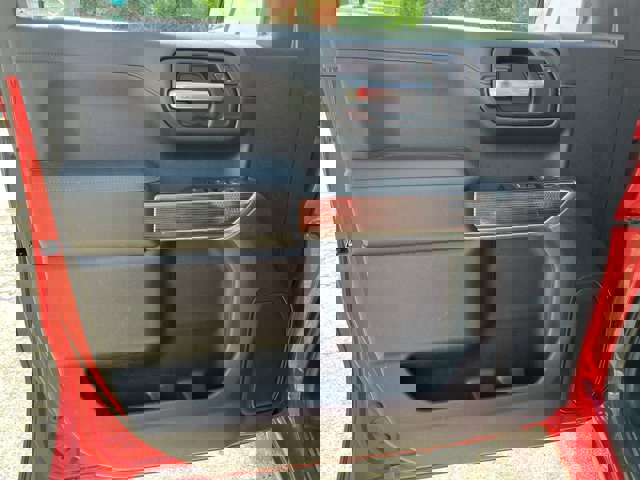 Used 2021 Chevrolet Silverado 1500 LT AWD/4WD image 23