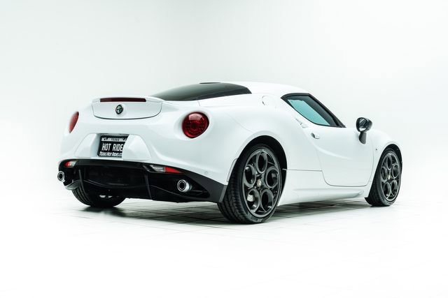 Used 2015 Alfa Romeo 4C Coupe w/ Leather Interior Group image 12