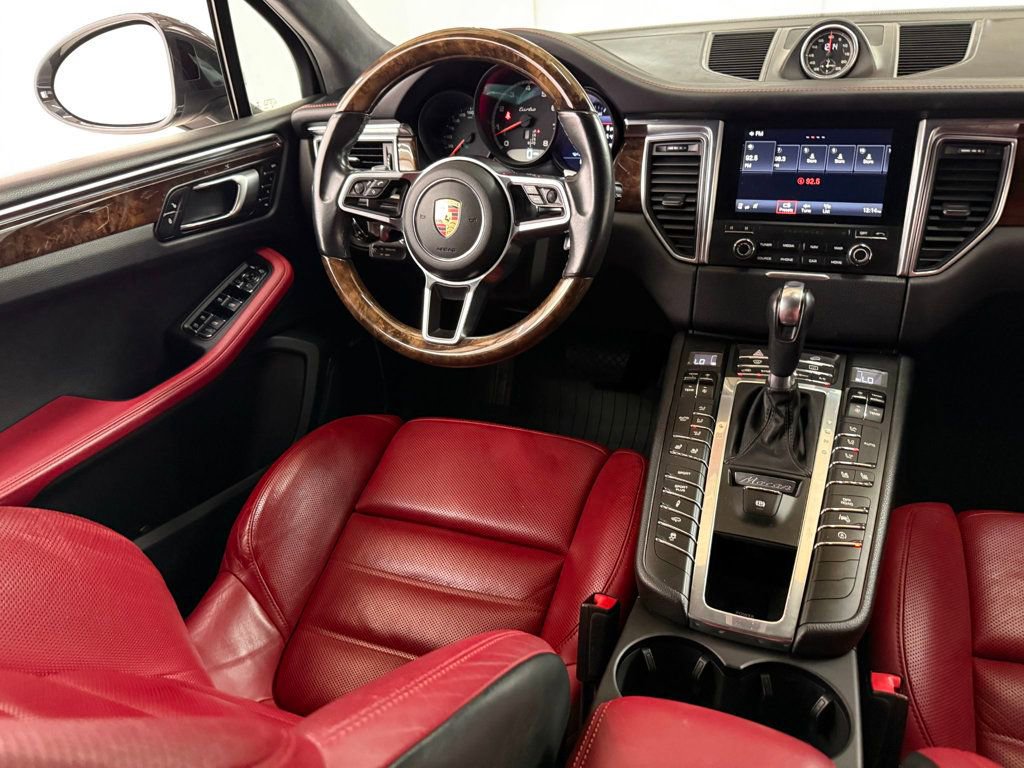Used 2017 Porsche Macan Turbo image 56