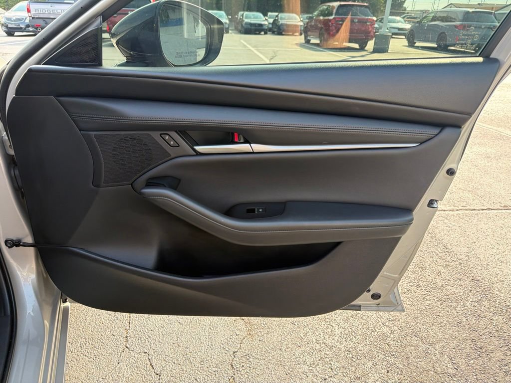Used 2024 MAZDA MAZDA3 s FWD image 24