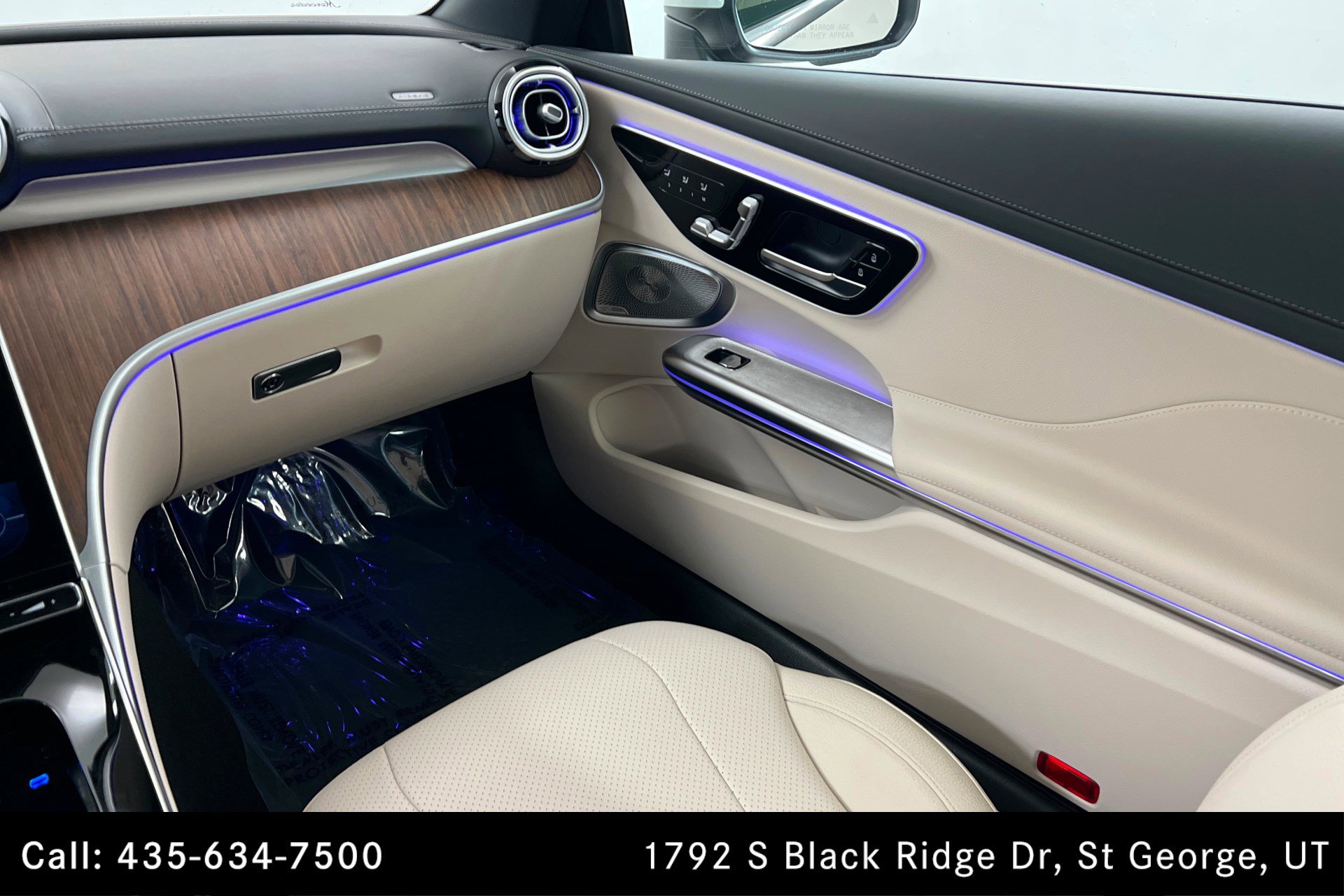 Certified 2025 Mercedes-Benz CLE 450 4MATIC Cabriolet image 10