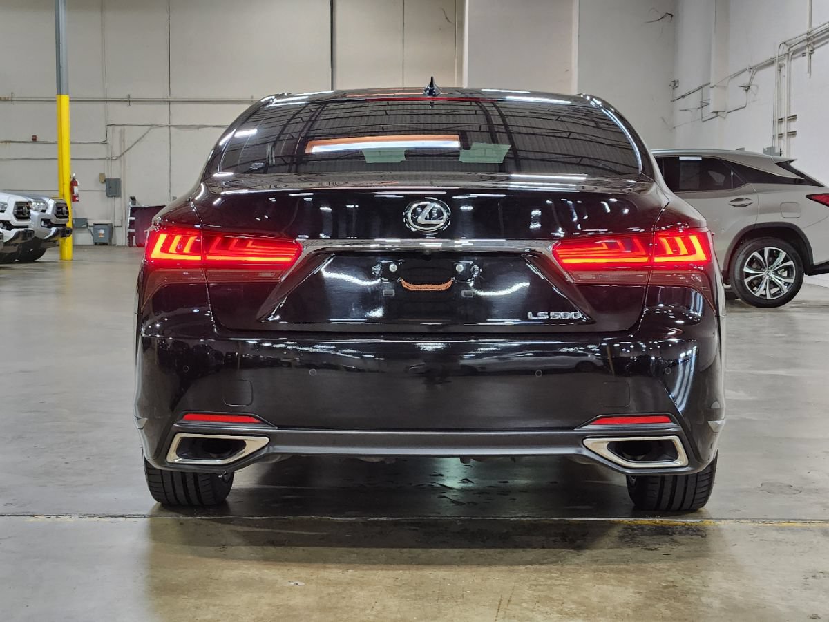 Used 2021 Lexus LS 500 RWD image 10