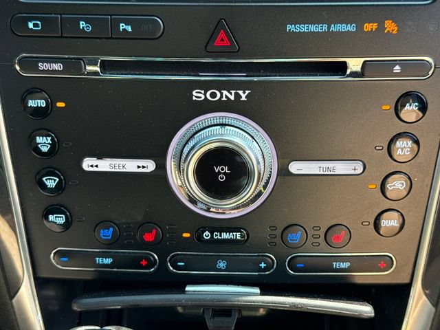 Used 2016 Ford Explorer Limited w/ Equipment Group 301A AWD/4WD image 35