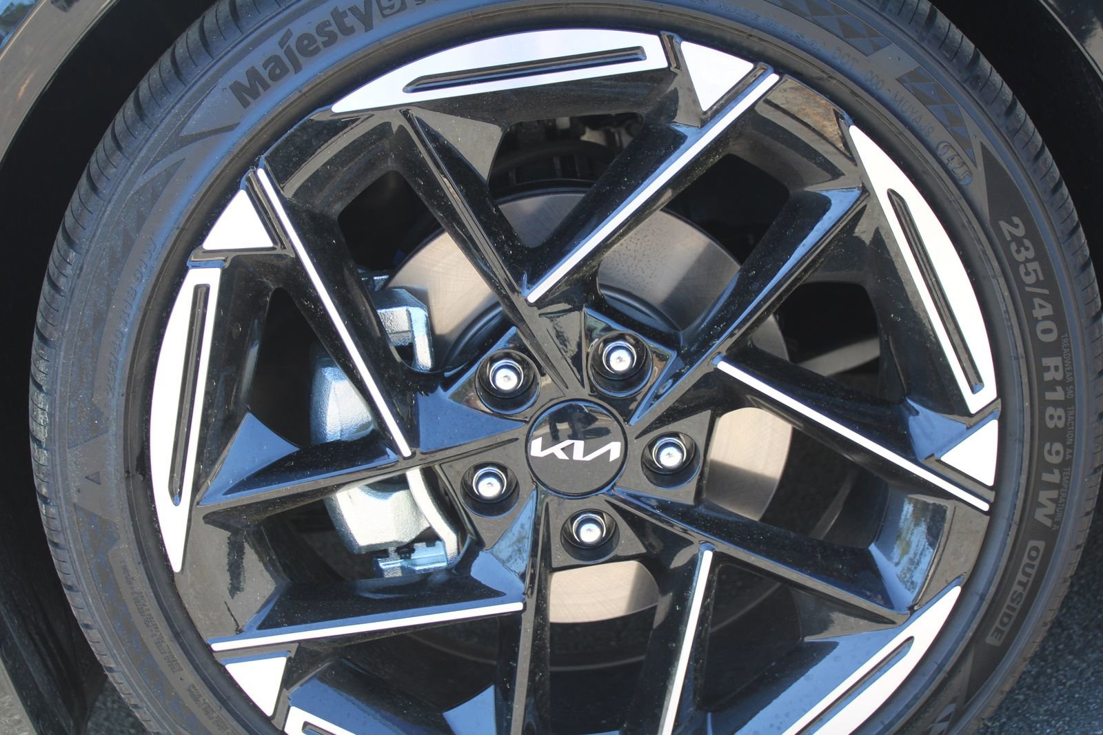 New 2026 Kia K4 GT-Line image 17