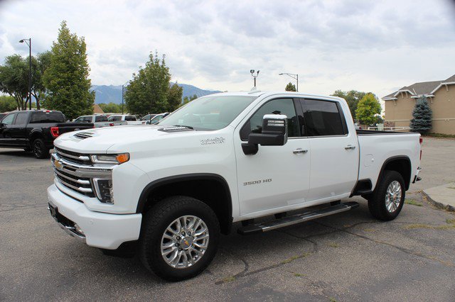 Used 2022 Chevrolet Silverado 3500 High Country w/ Technology Package image 1