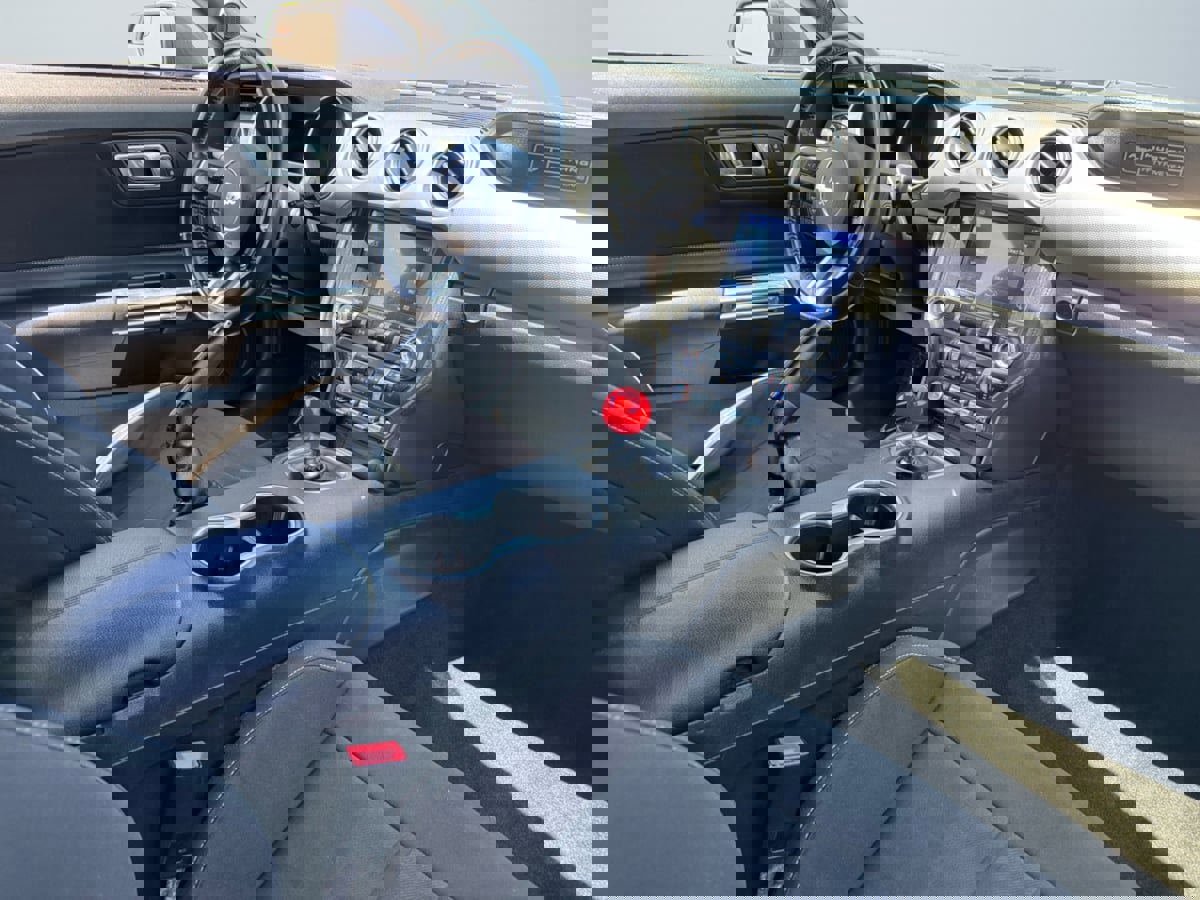 Used 2020 Ford Mustang GT image 15