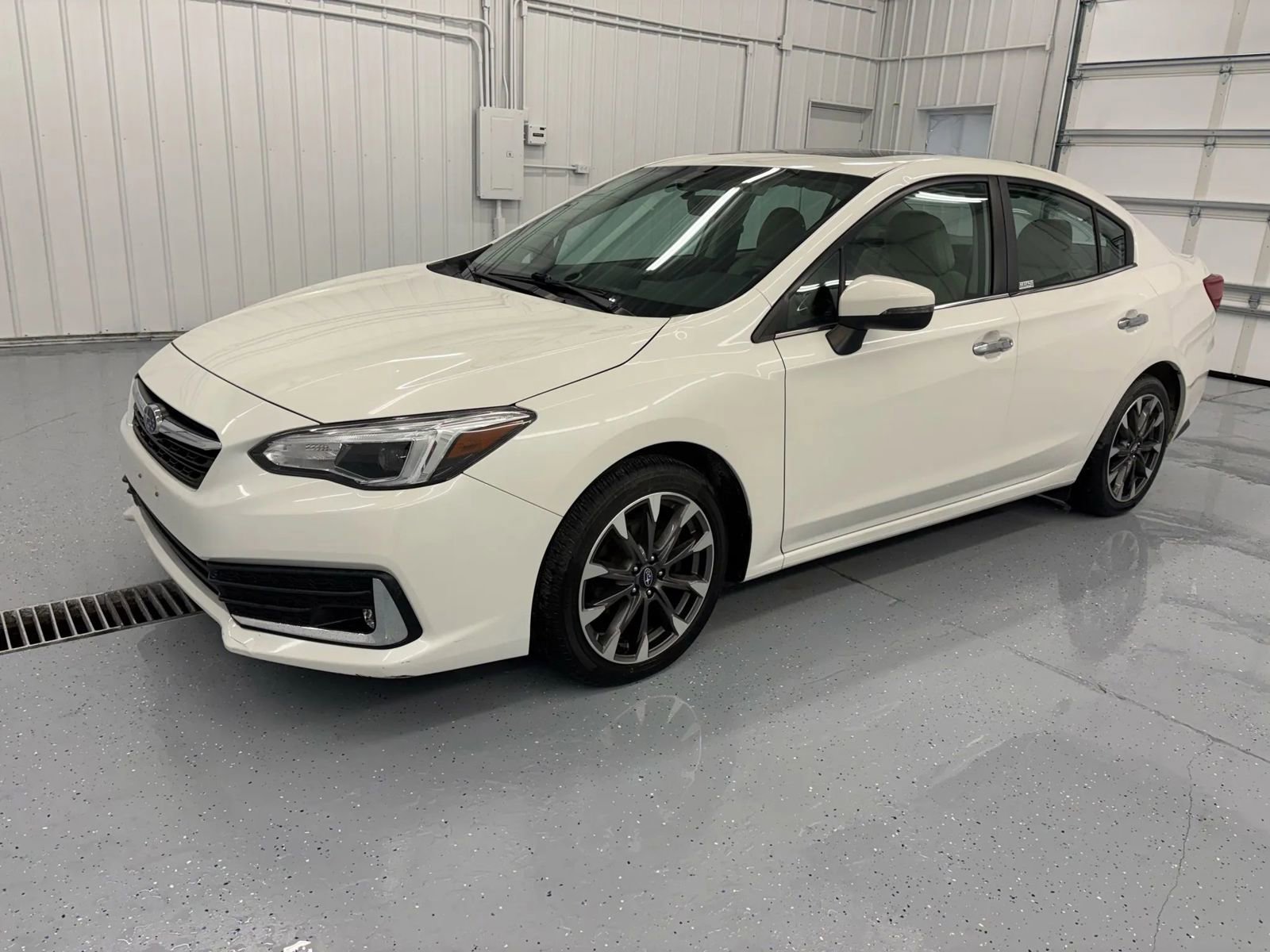 Used 2021 Subaru Impreza 2.0i Limited image 12