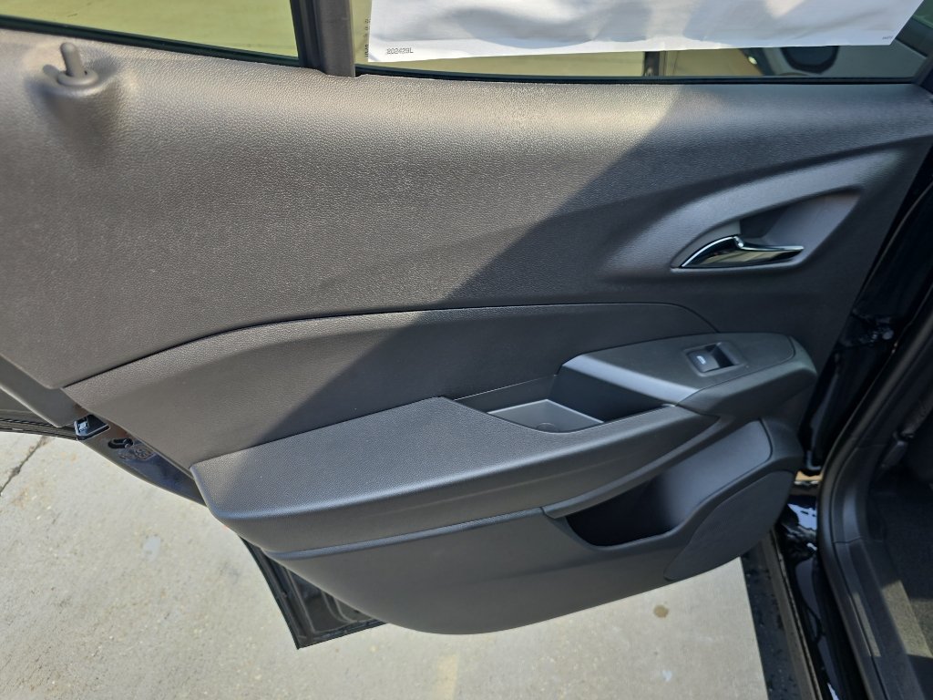 New 2026 Chevrolet Trax RS w/ Driver Confidence Package FWD image 14