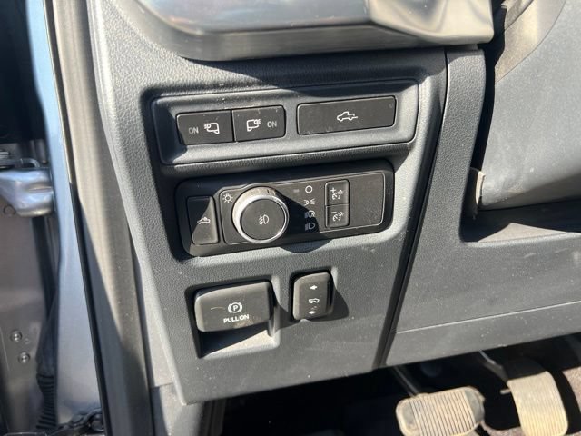 Used 2021 Ford F150 Lariat w/ Equipment Group 502A High AWD/4WD image 21