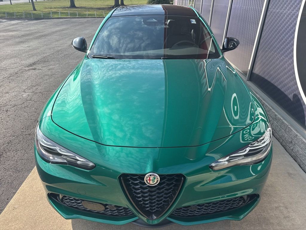 New 2026 Alfa Romeo Giulia AWD image 5