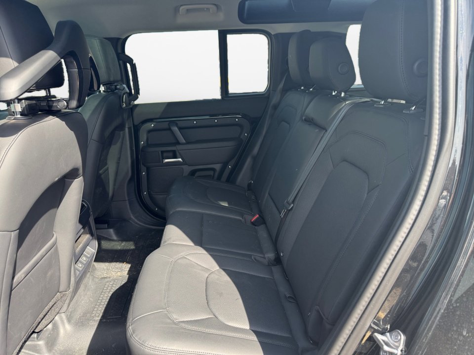 Certified 2025 Land Rover Defender 110 S image 13