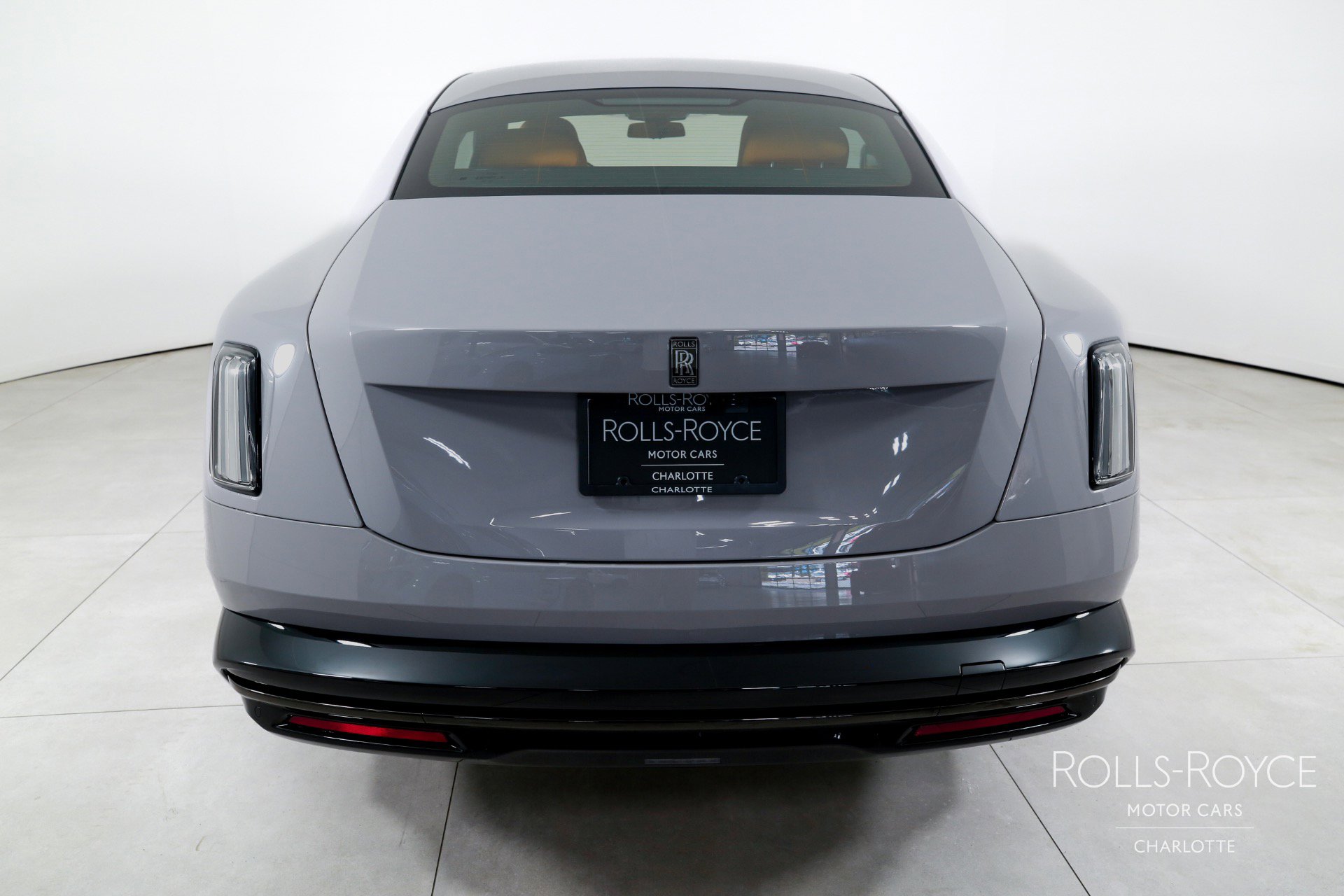 New 2025 Rolls-Royce Spectre Black Badge w/ Spectre Enhancement Package image 9