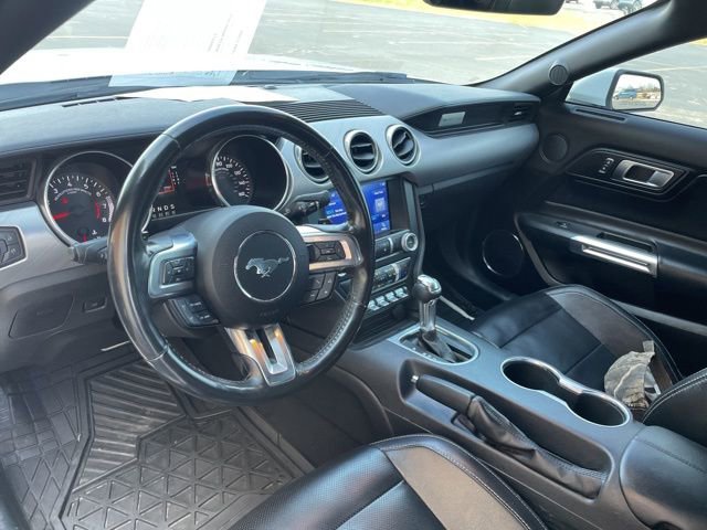 Used 2021 Ford Mustang Premium image 25