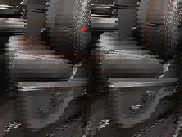 New 2026 Ford F350 Lariat w/ FX4 Off-Road Package image 17