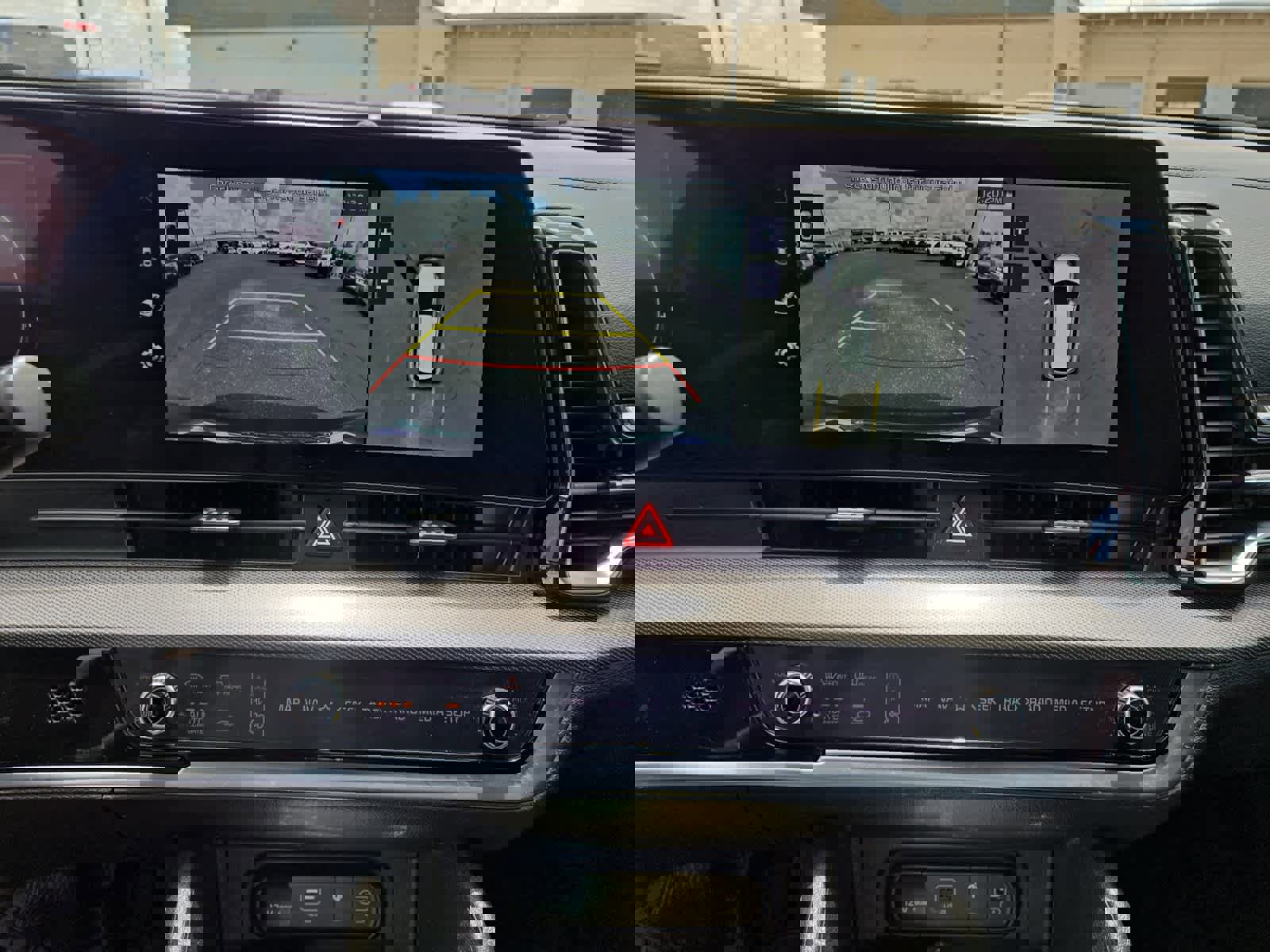 Used 2023 Kia Sportage SX image 18