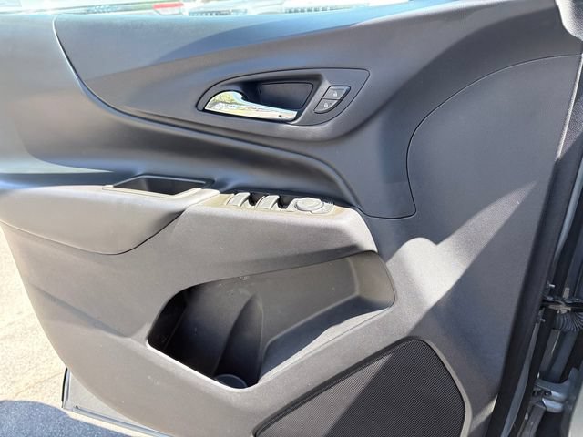 Used 2023 Chevrolet Equinox LT FWD image 11