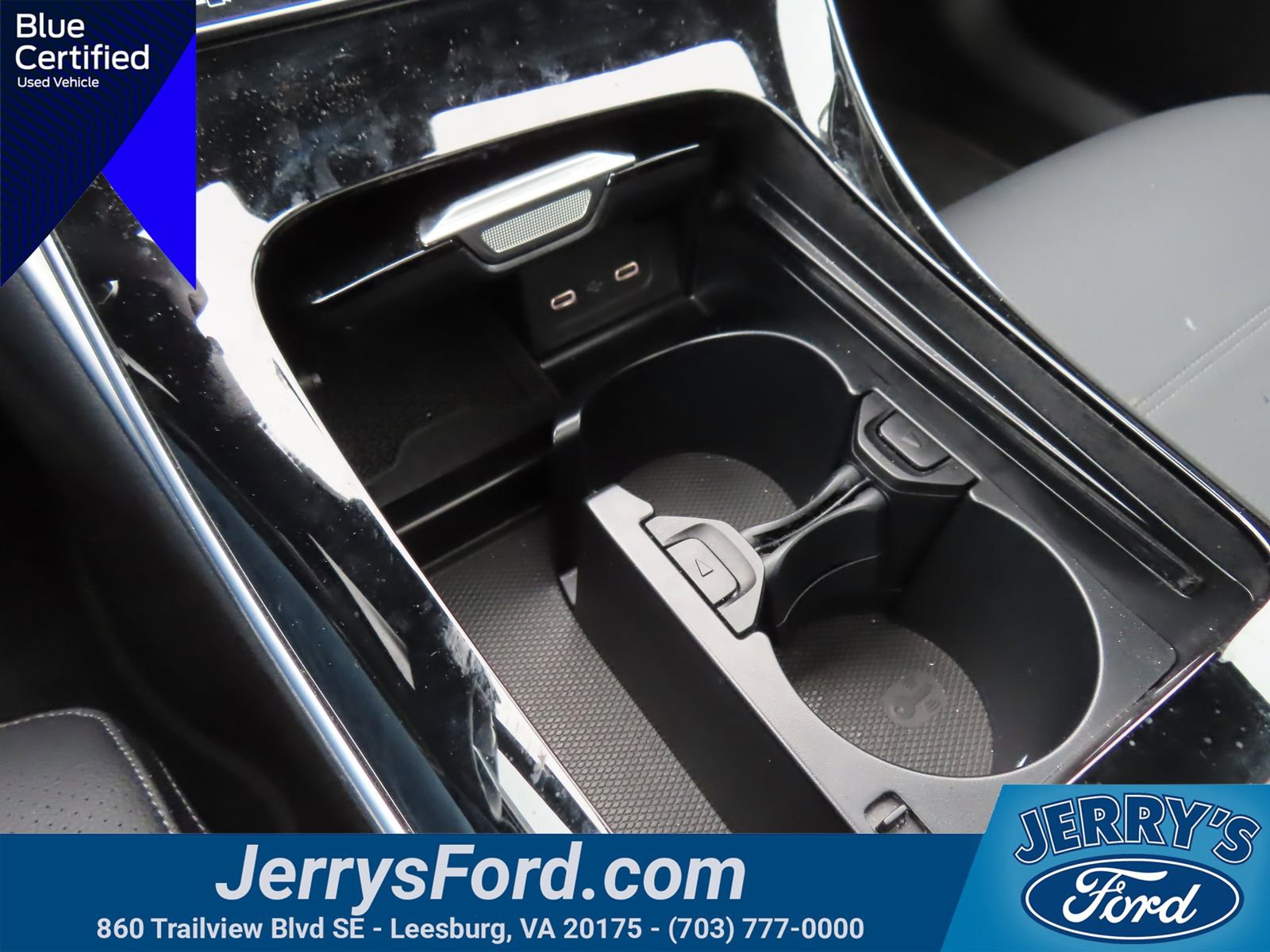 Used 2025 Mercedes-Benz C 300 4MATIC Sedan image 29
