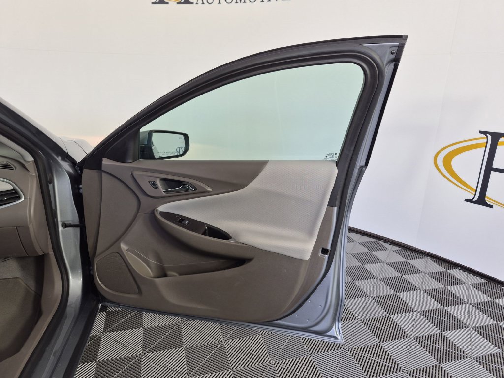Certified 2024 Chevrolet Malibu LT FWD image 34