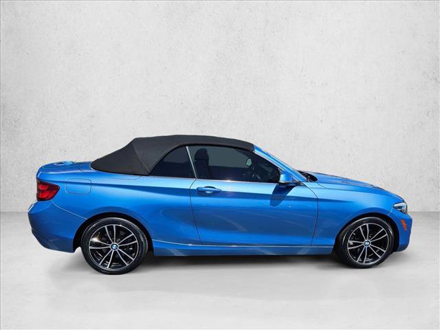 Used 2020 BMW 230i Convertible w/ Convenience Package RWD image 4