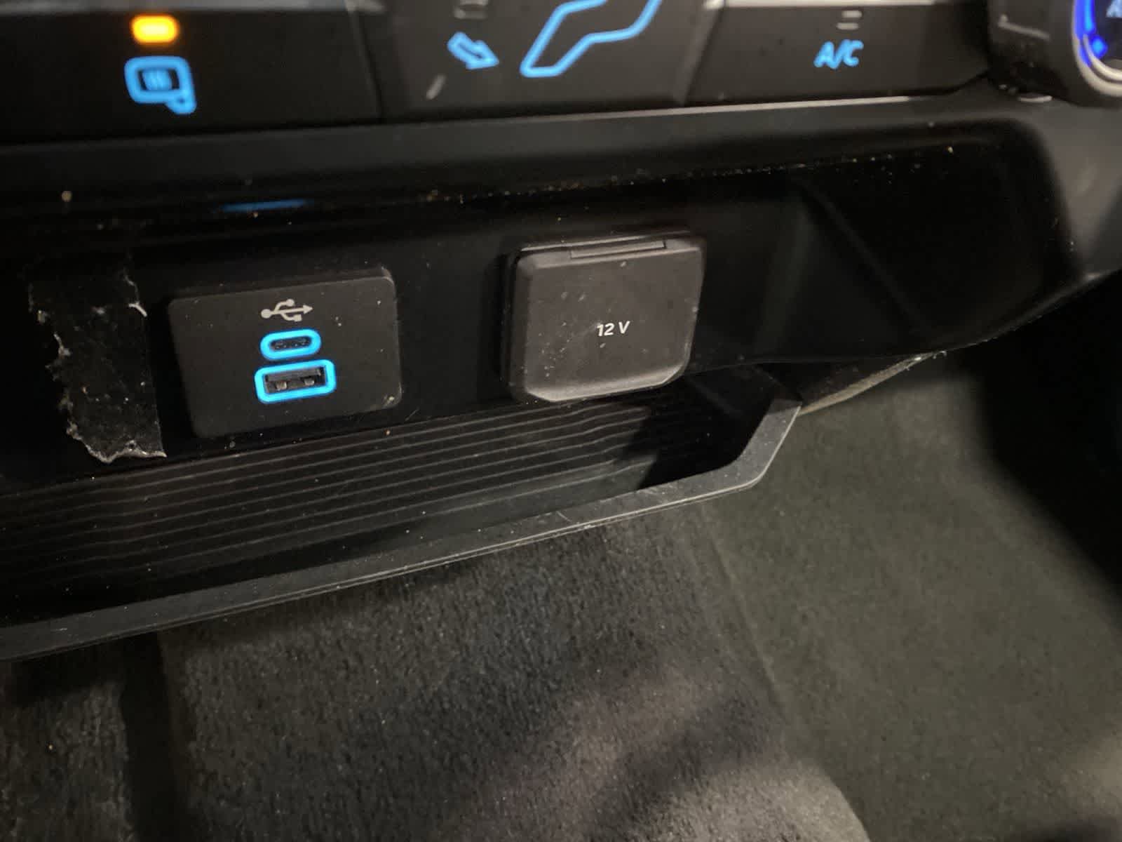 Used 2023 Ford F250 XLT AWD/4WD image 24