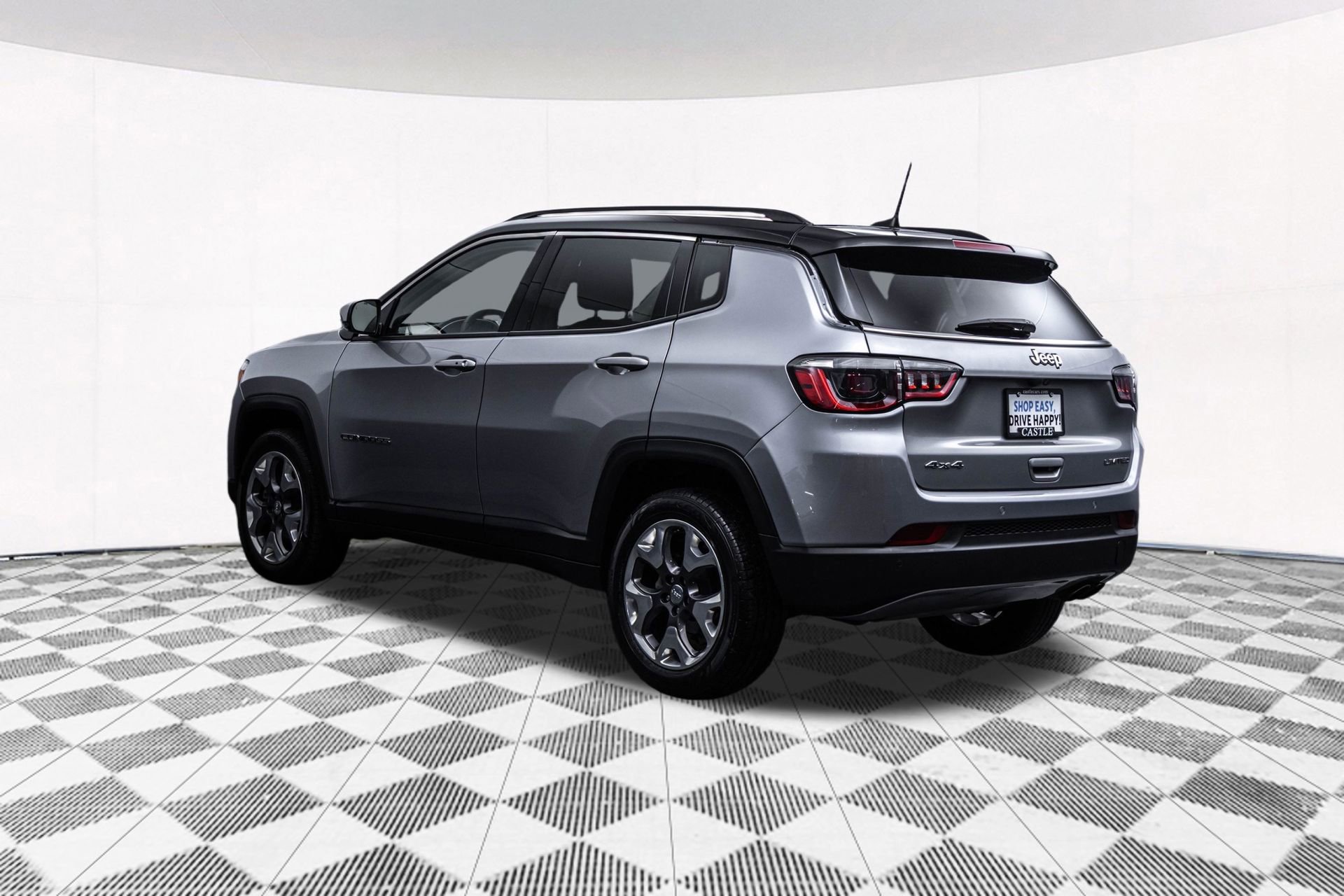 Used 2021 Jeep Compass Limited image 9