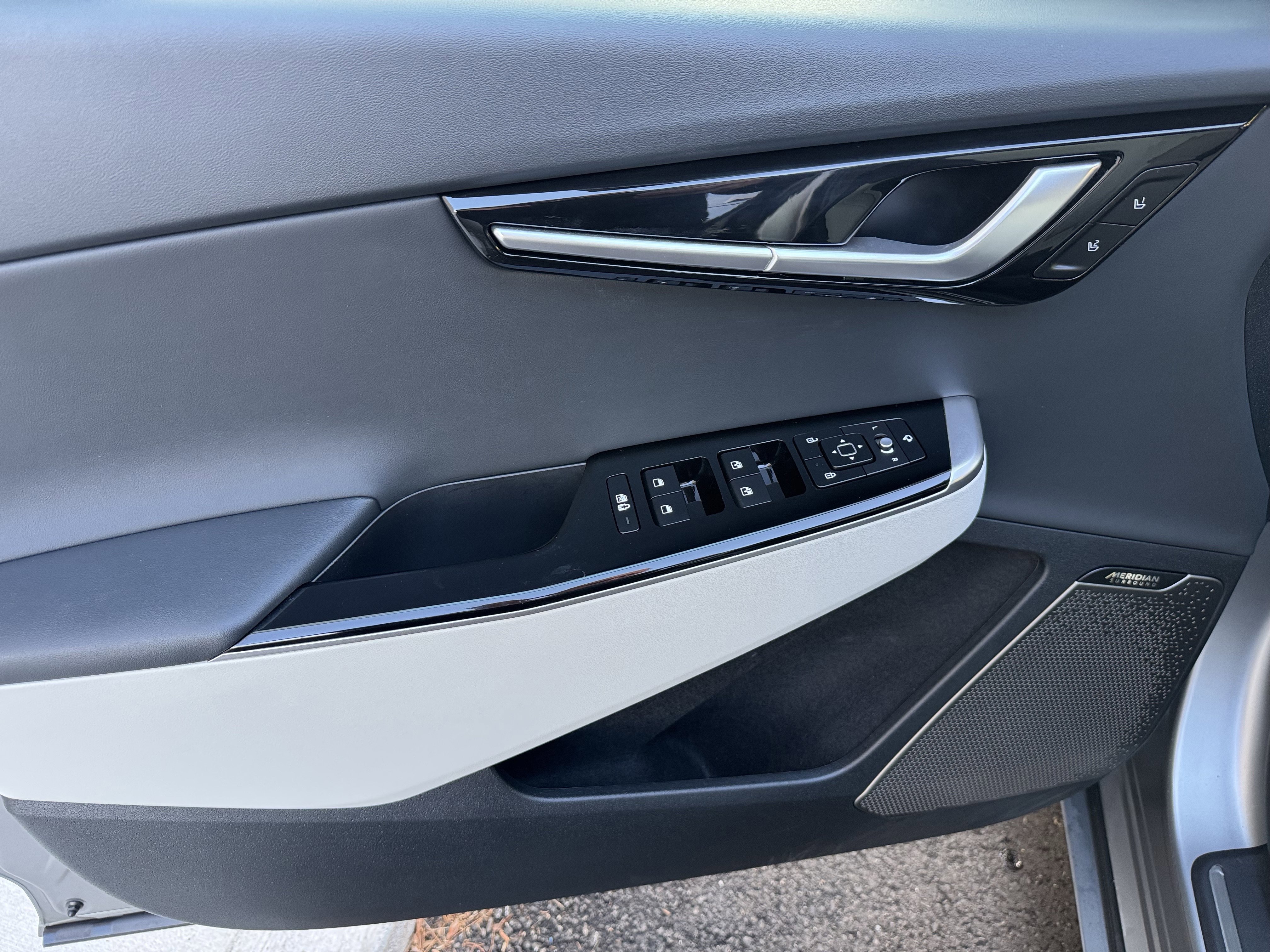 Used 2023 Kia EV6 GT-Line w/ GT-Line White Seat Package image 22