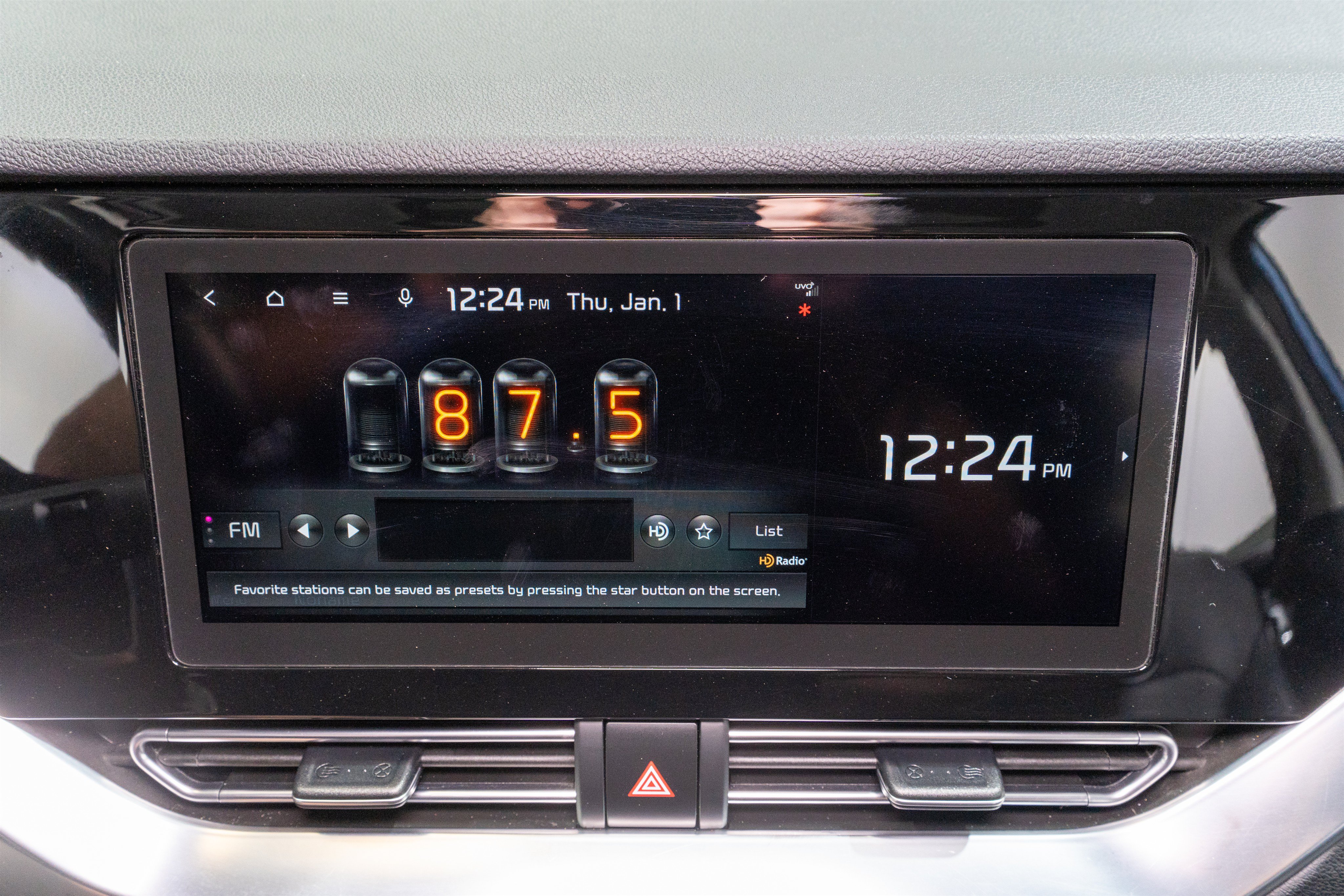 Used 2022 Kia Niro EX Premium FWD image 18