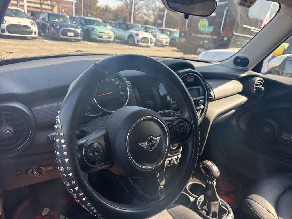 Used 2015 MINI Cooper 2-Door Hardtop image 51