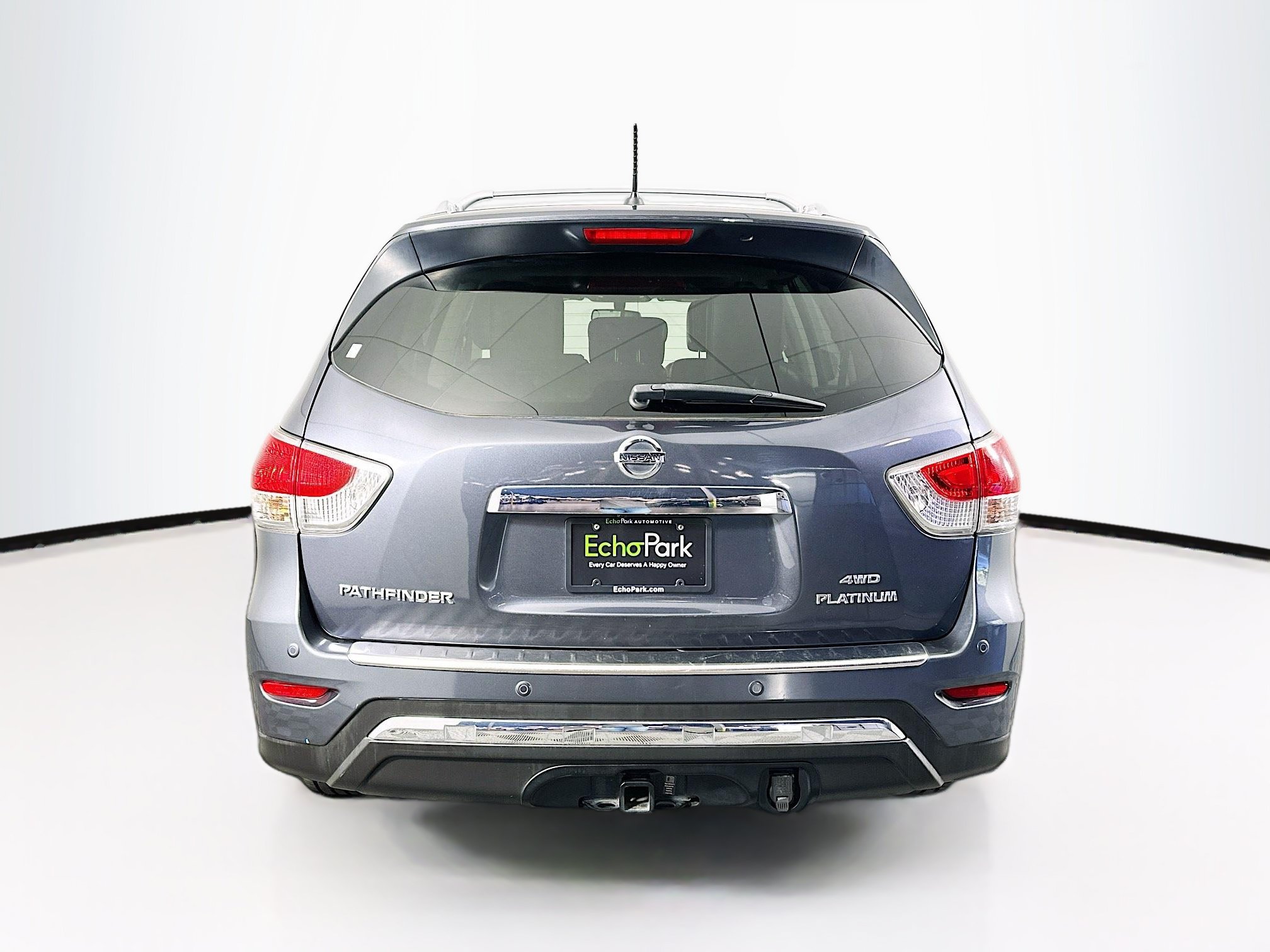 Used 2014 Nissan Pathfinder Platinum w/ Platinum Premium Package AWD/4WD image 7