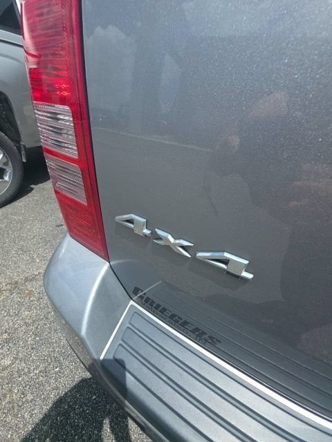 Used 2015 Jeep Patriot Latitude AWD/4WD image 35