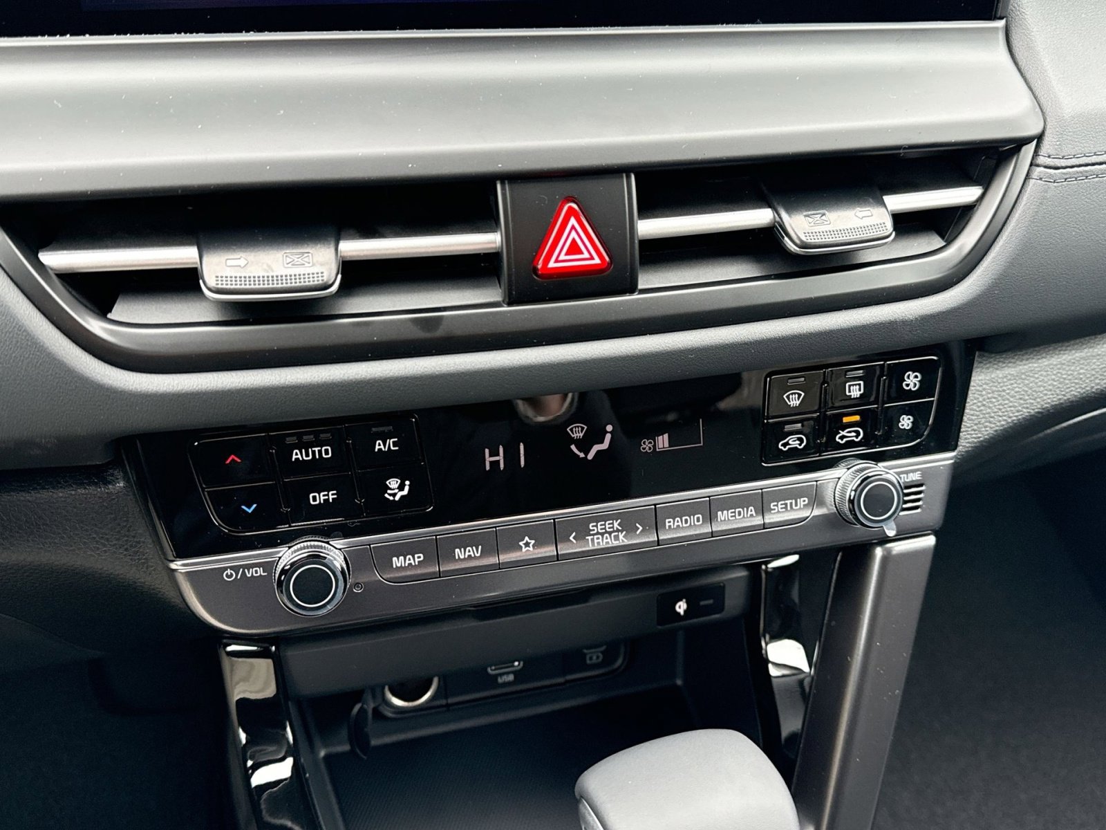 New 2026 Kia Seltos EX image 19